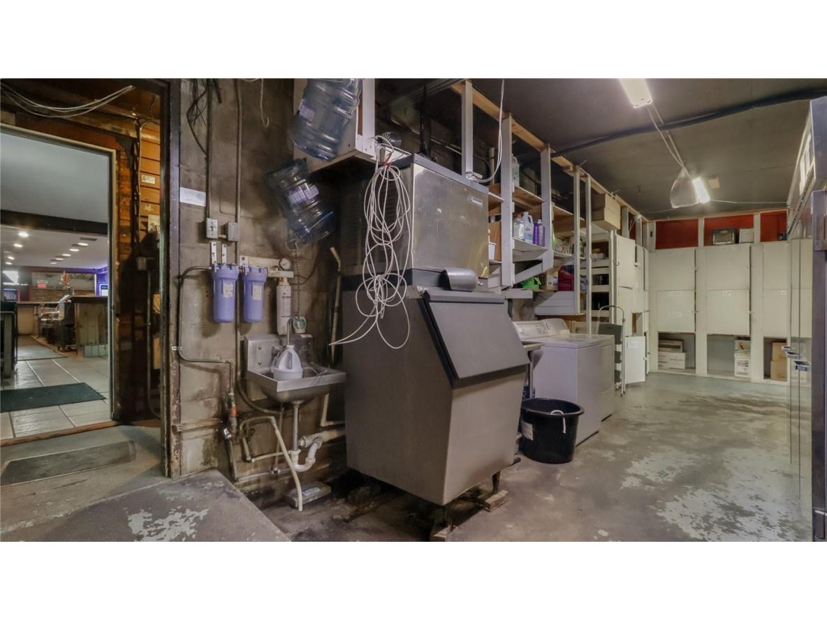 619 Broadway Street S Menomonie WI 54751 1582319 image18