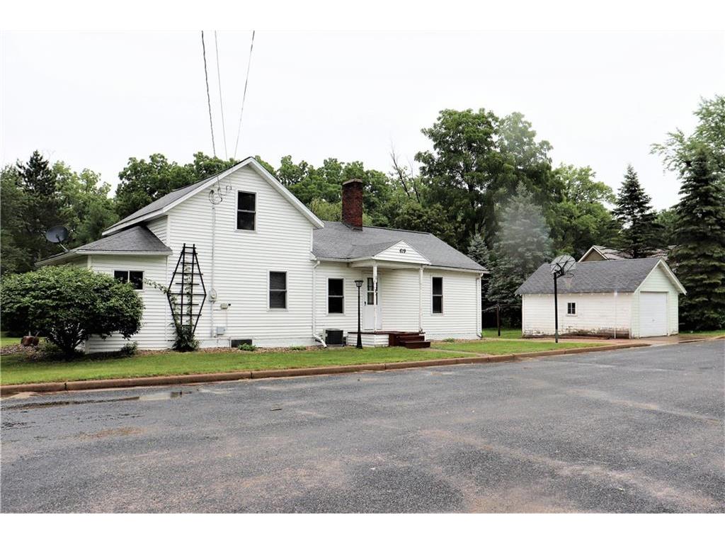 619 W Perkins Street, Augusta, WI, 54722 MLS 1555949 Edina Realty