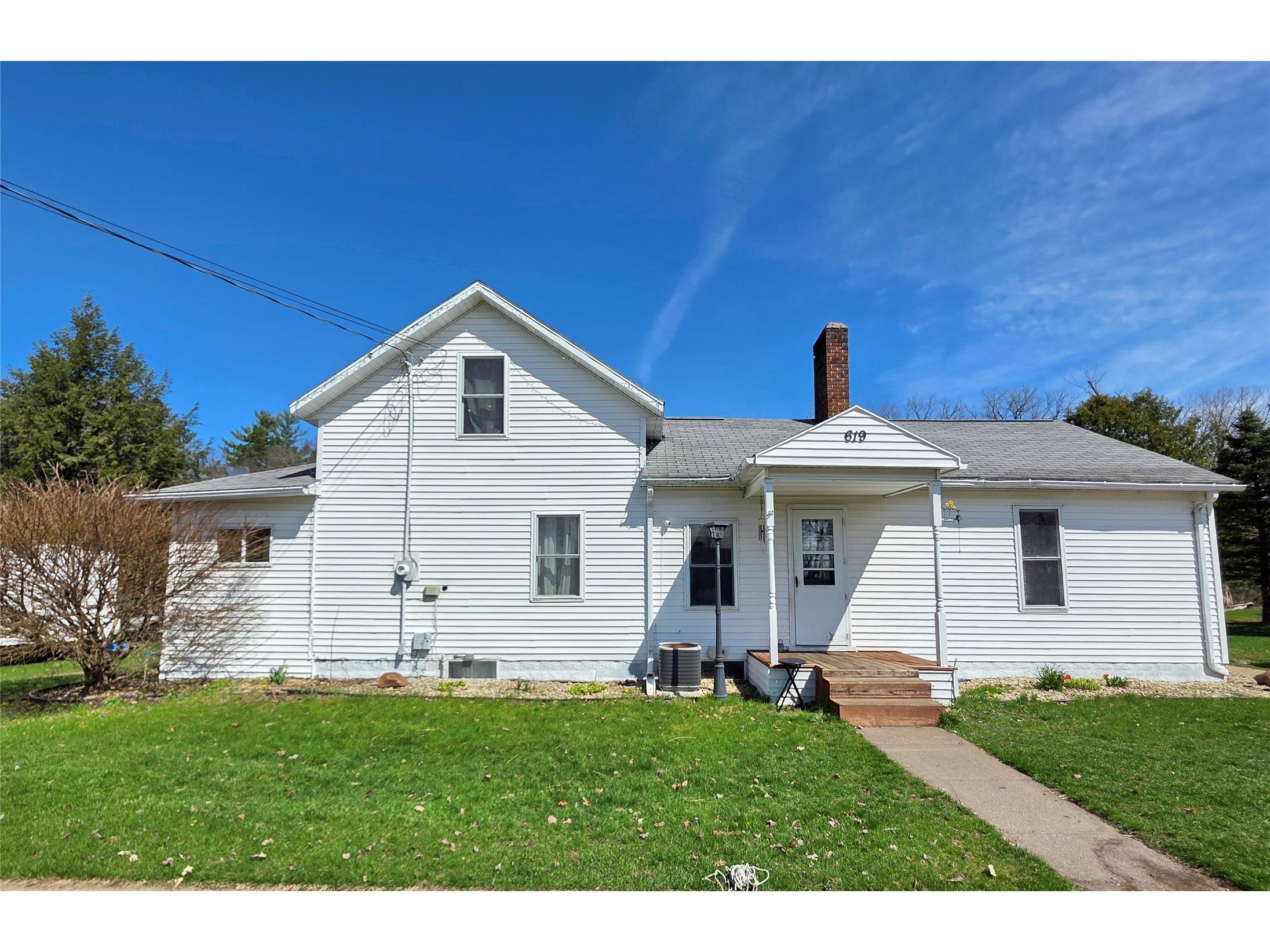 619 W Perkins Street Augusta WI 54722 - Bridge Creek 1600076 image1