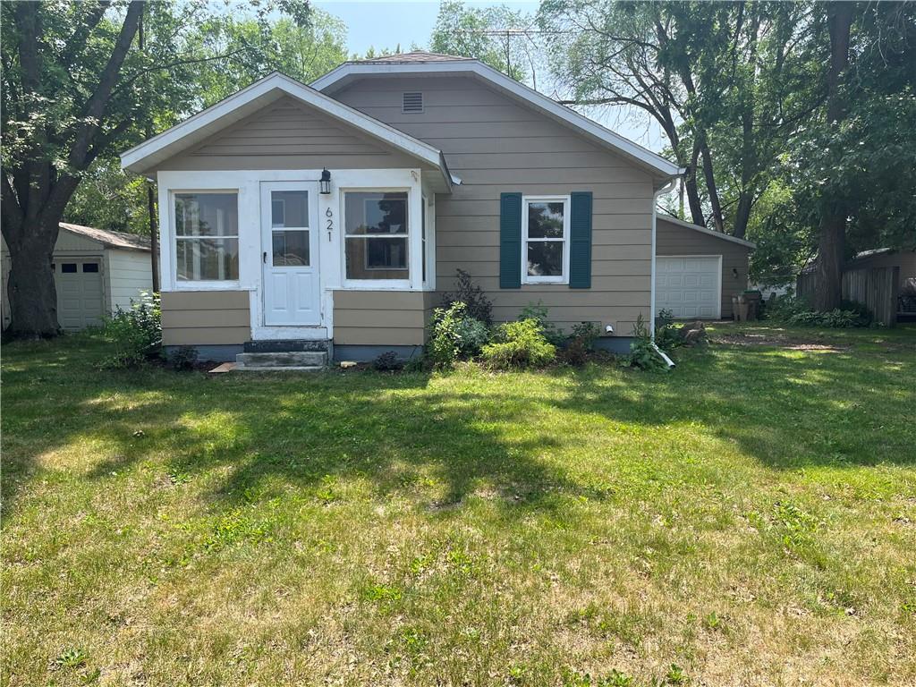 621 Olive Street Chippewa Falls WI 54729 1574410 image1