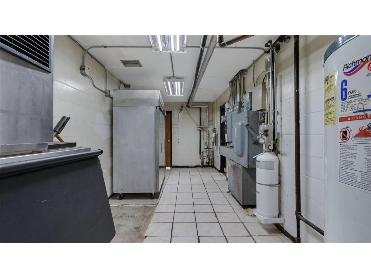 6220 Texaco Drive Eau Claire WI 54703 1596566 image20