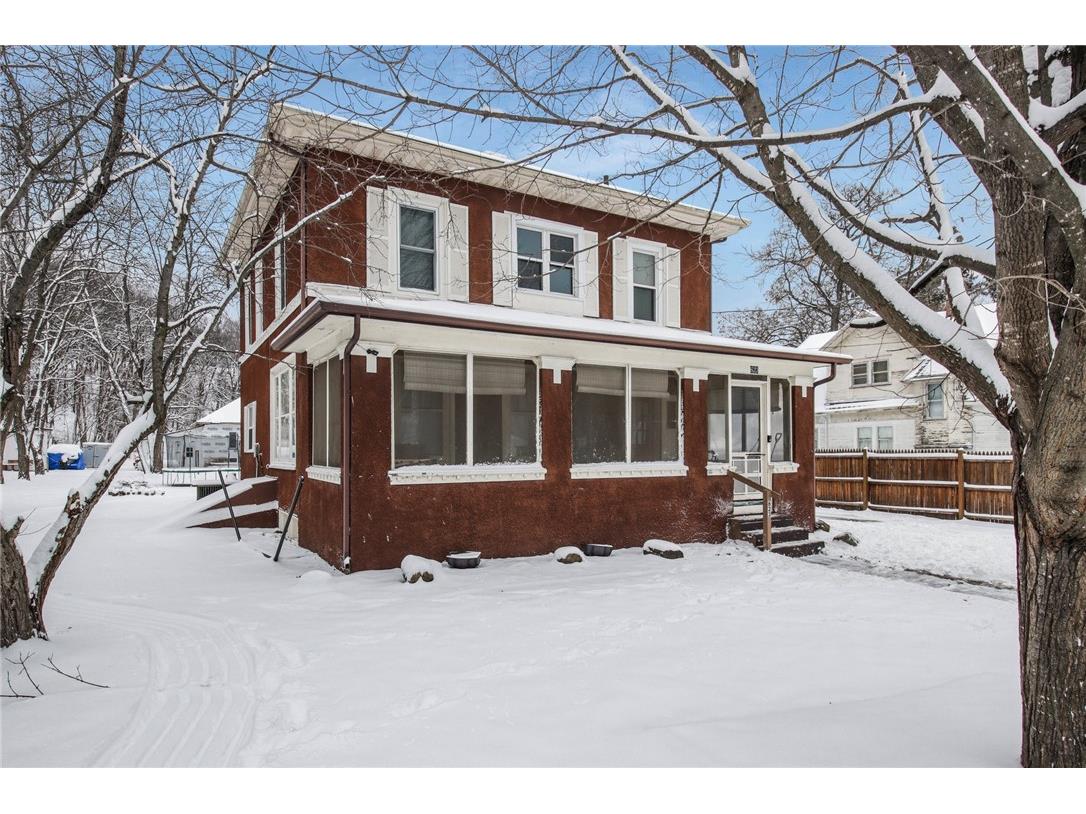 623 1st Avenue Durand WI 54736 1587809 image1