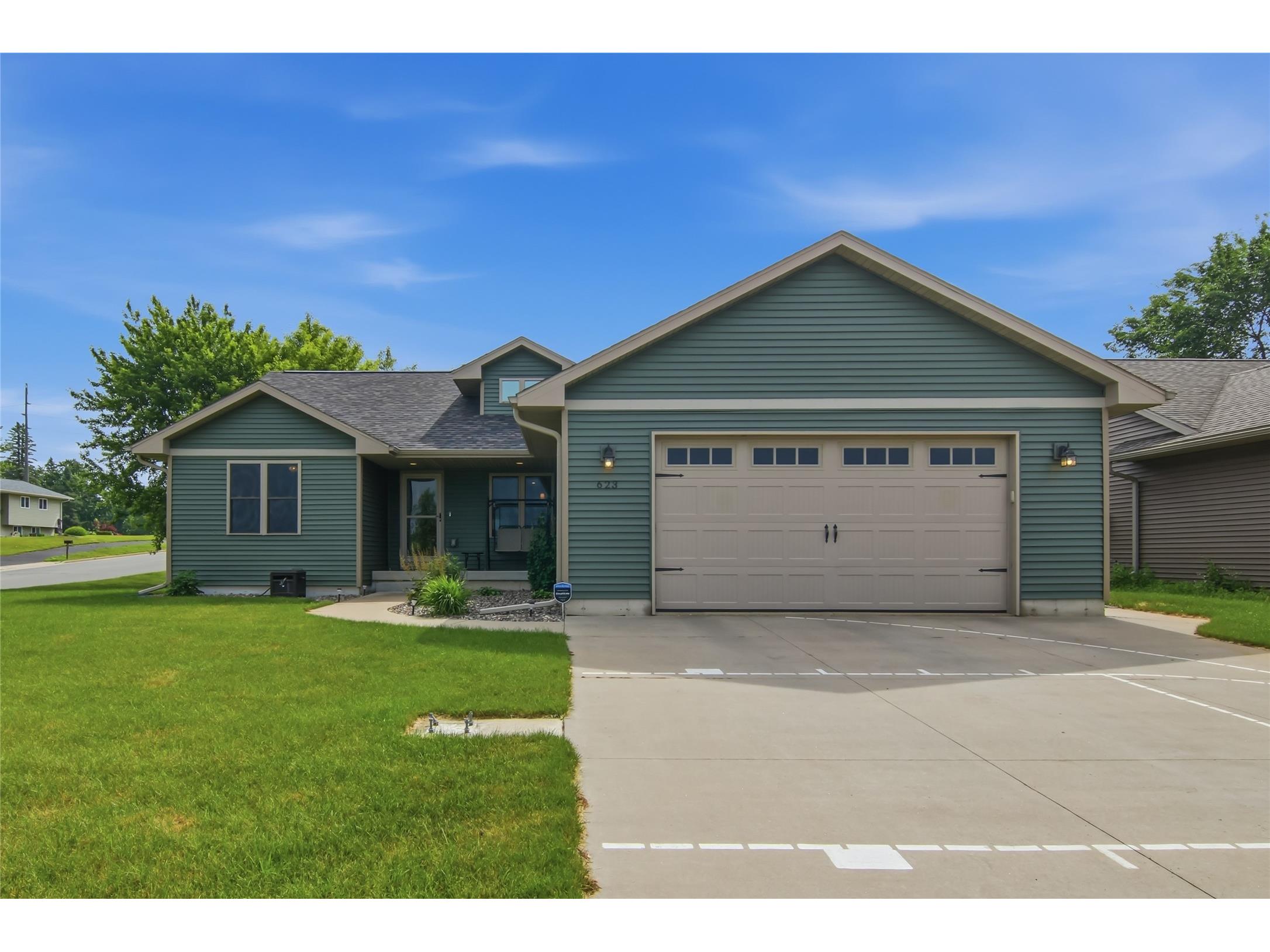 623 Autumn Drive Altoona WI 54720 1602001 image1