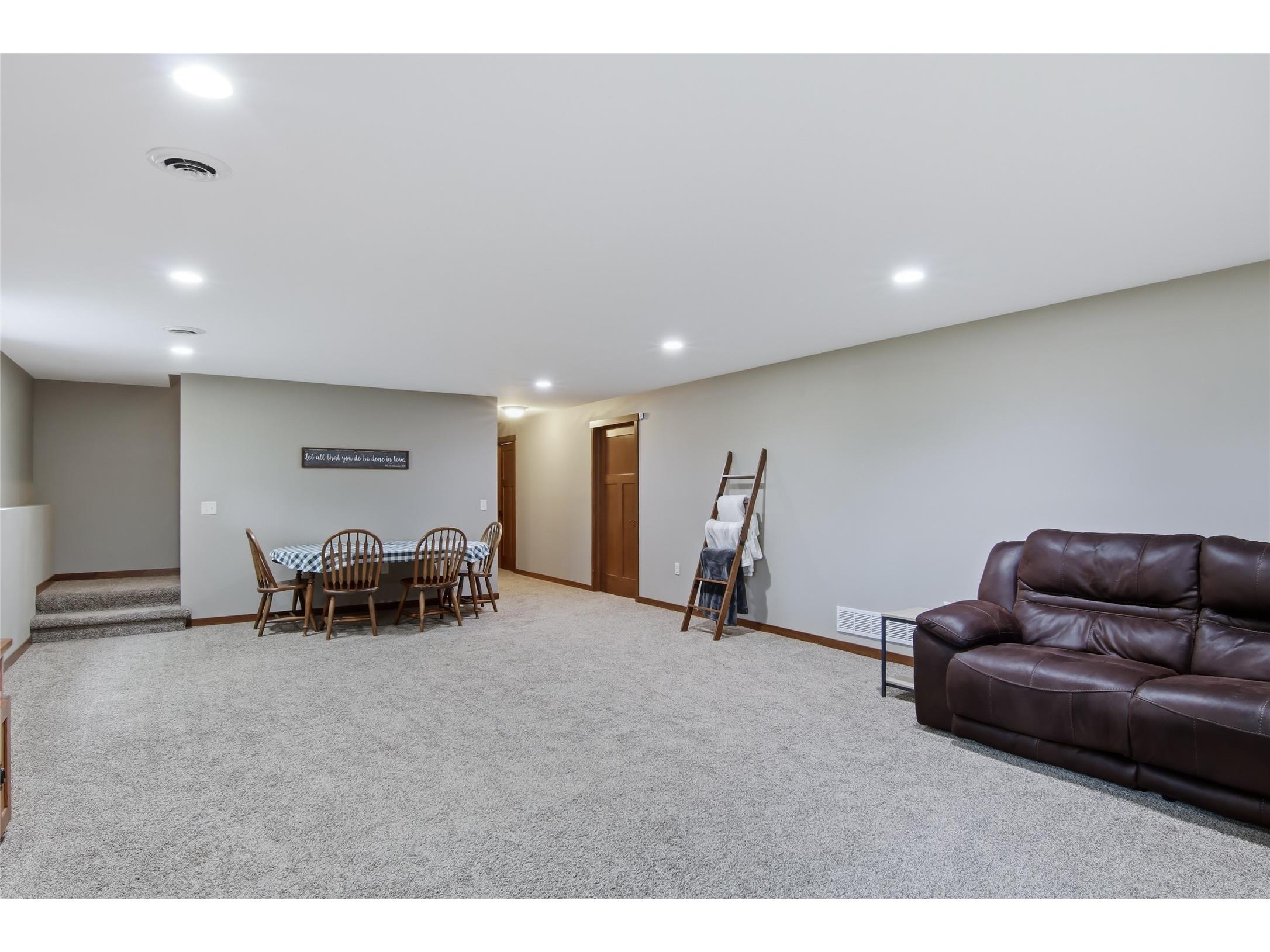 623 Autumn Drive Altoona WI 54720 1602001 image24