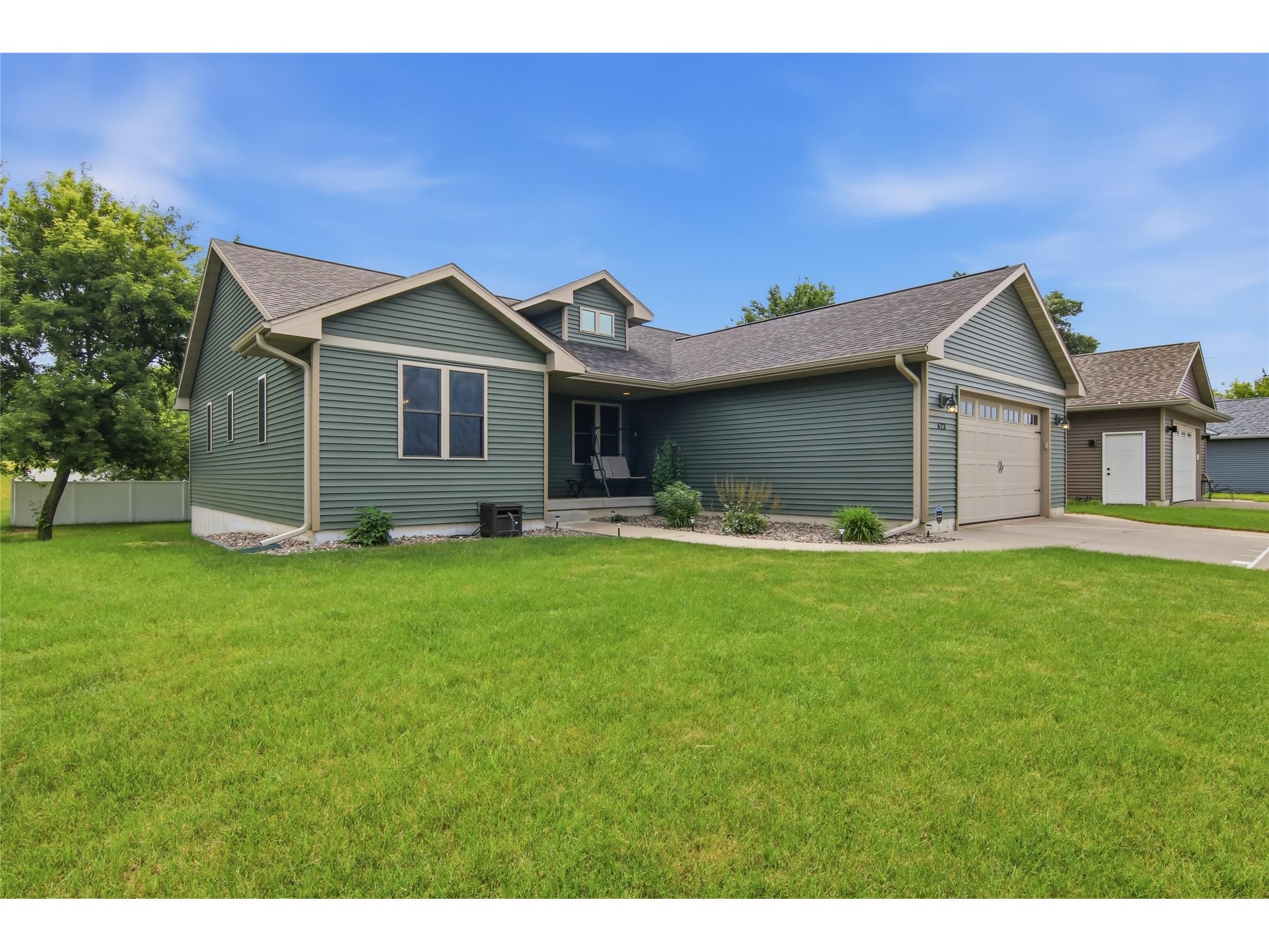 623 Autumn Drive Altoona WI 54720 1602001 image35
