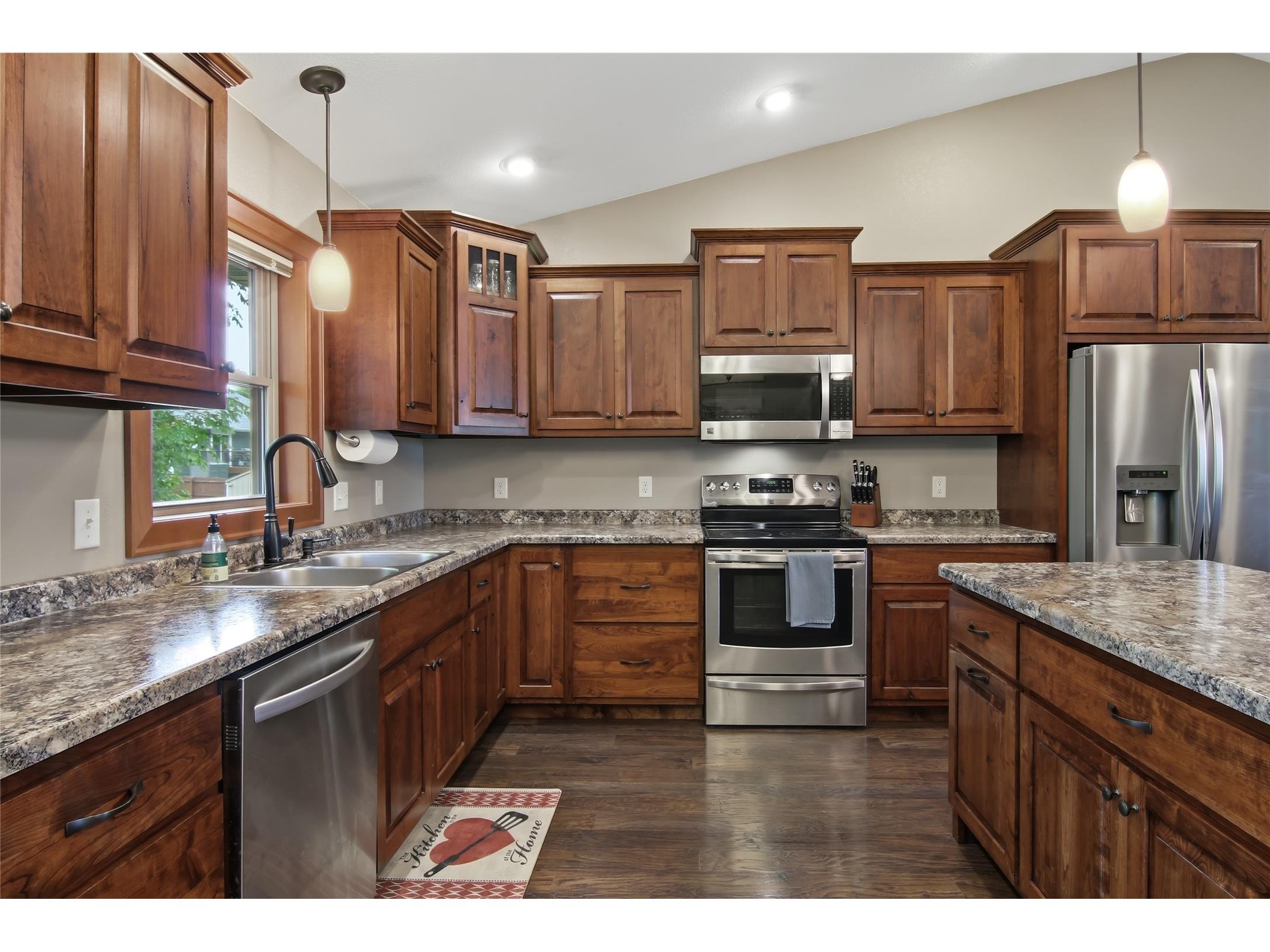 623 Autumn Drive Altoona WI 54720 1602001 image9