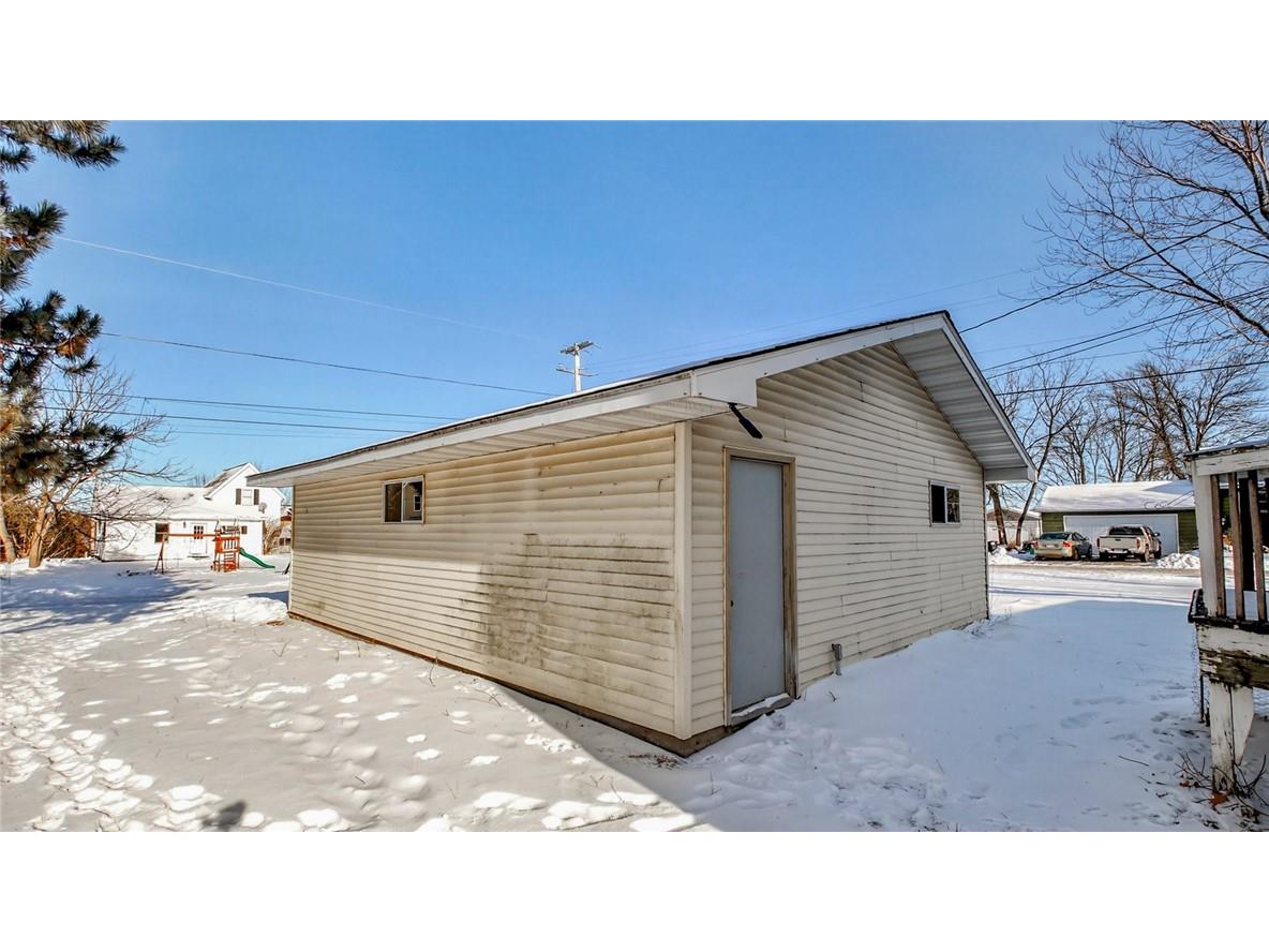 623 E Miner Avenue Ladysmith WI 54848 1597461 image26