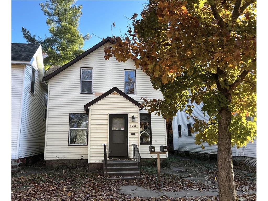623 N Barstow Street #1 & 1/2 Eau Claire WI 54703 1597040 image1