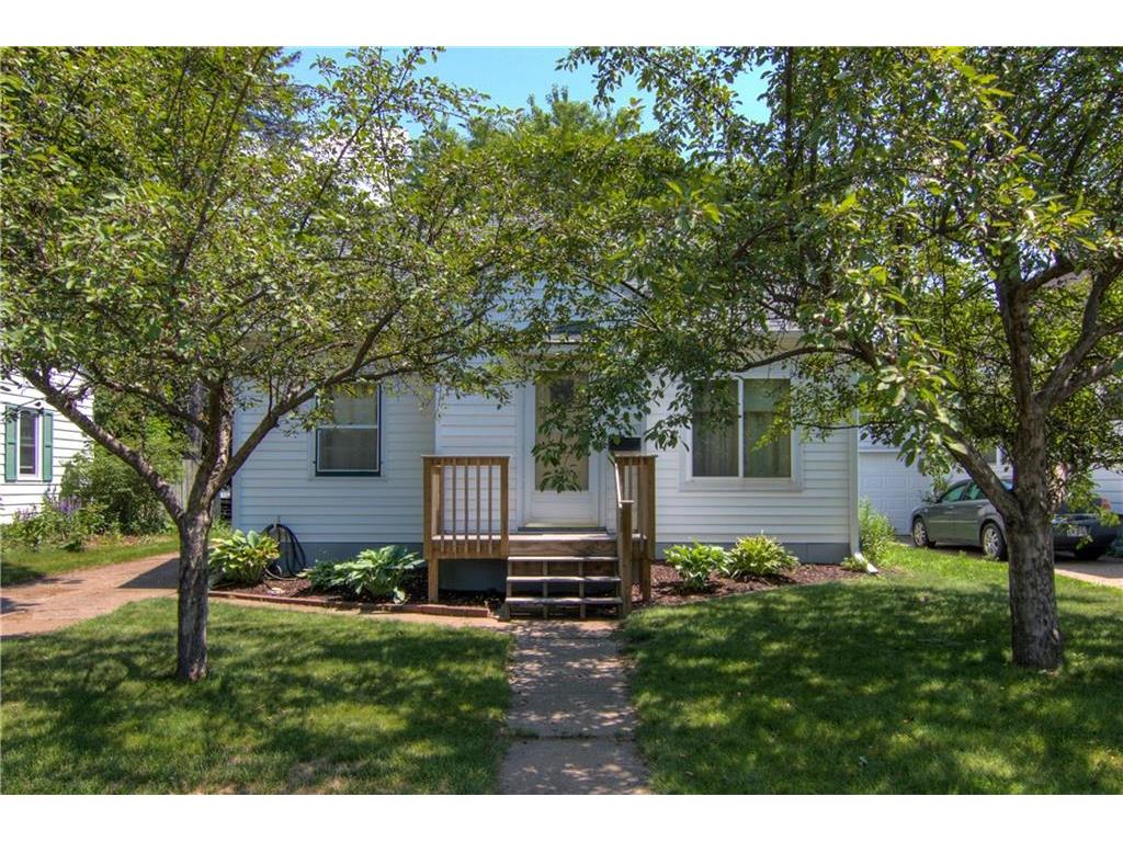 623 Starr Avenue, Eau Claire, WI 54703 MLS 1555578 Edina Realty