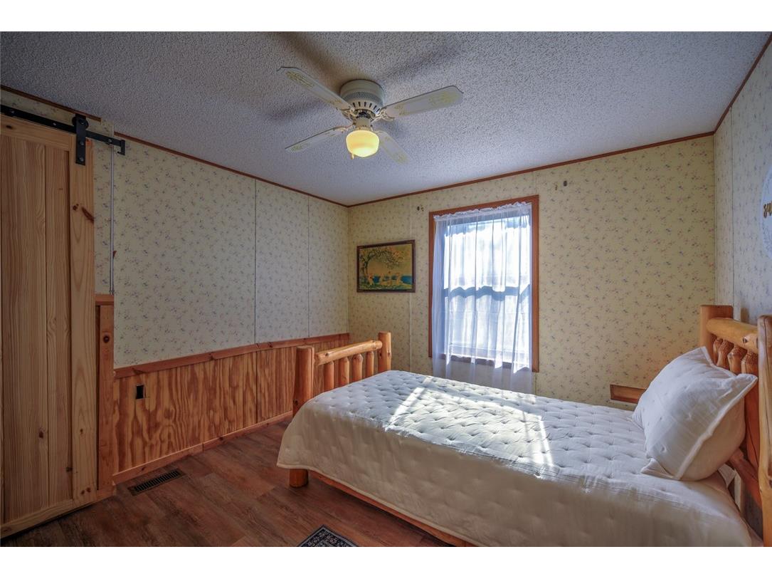 6239 Peterson Road Webster WI 54893 1596055 image12