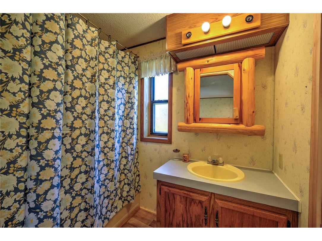 6239 Peterson Road Webster WI 54893 1596055 image28