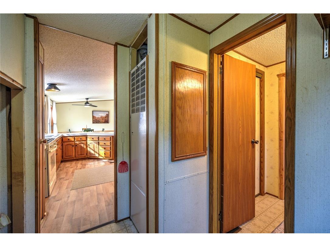 6239 Peterson Road Webster WI 54893 1596055 image33