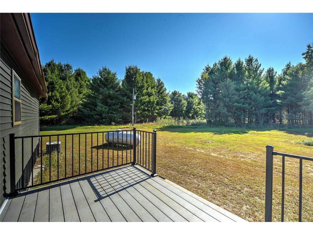 6239 Peterson Road Webster WI 54893 1596055 image38