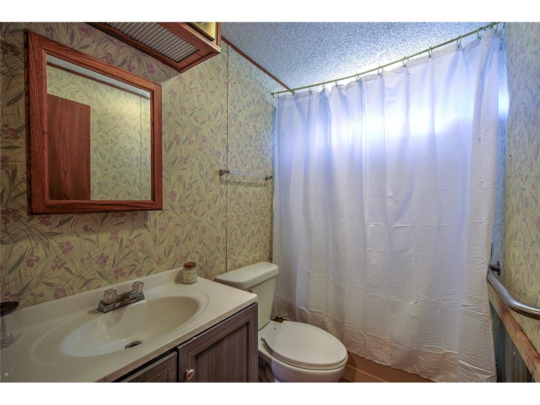 6239 Peterson Road Webster WI 54893 1596055 image9