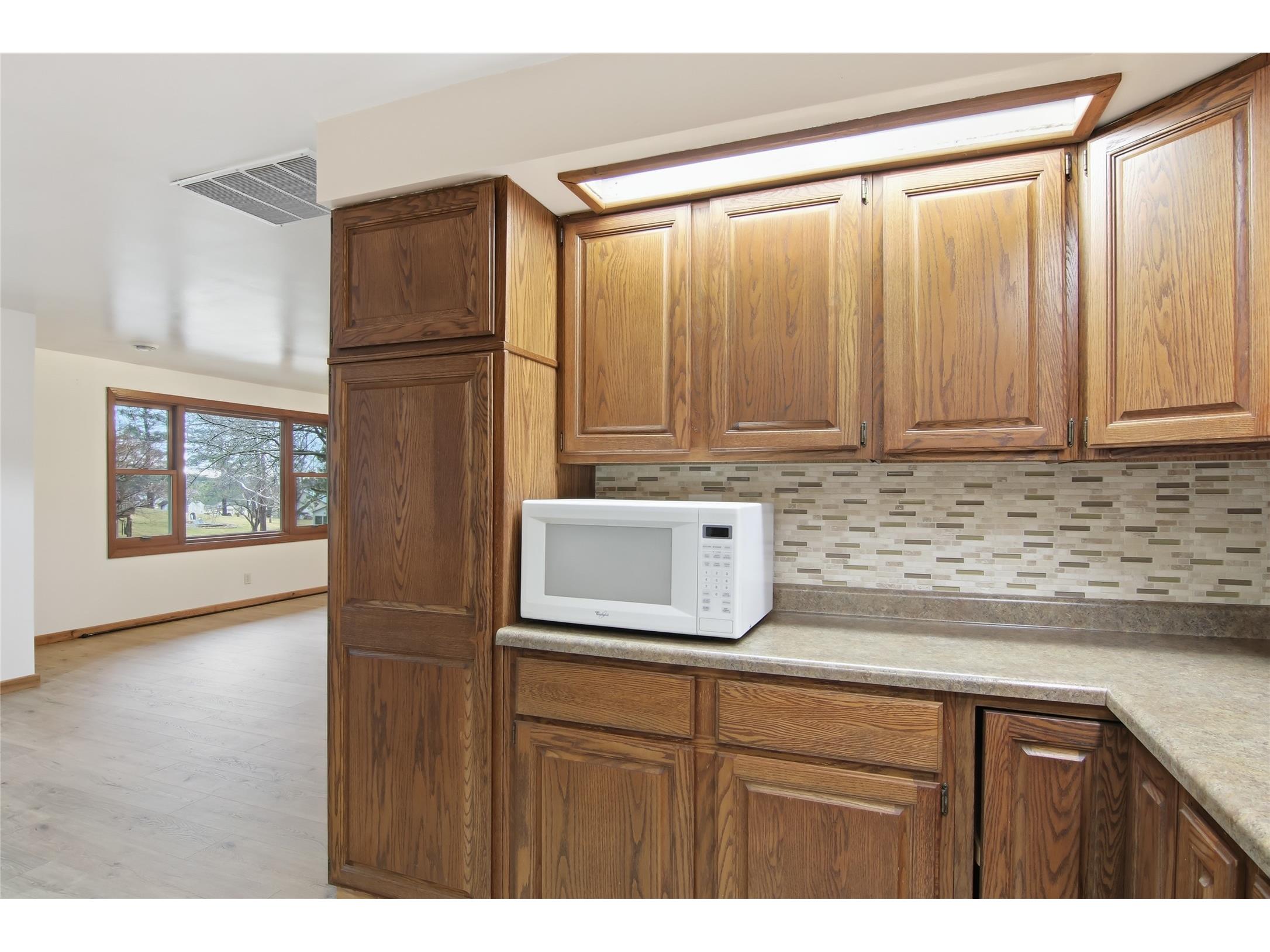 625 10th Avenue Bloomer WI 54724 1599484 image14