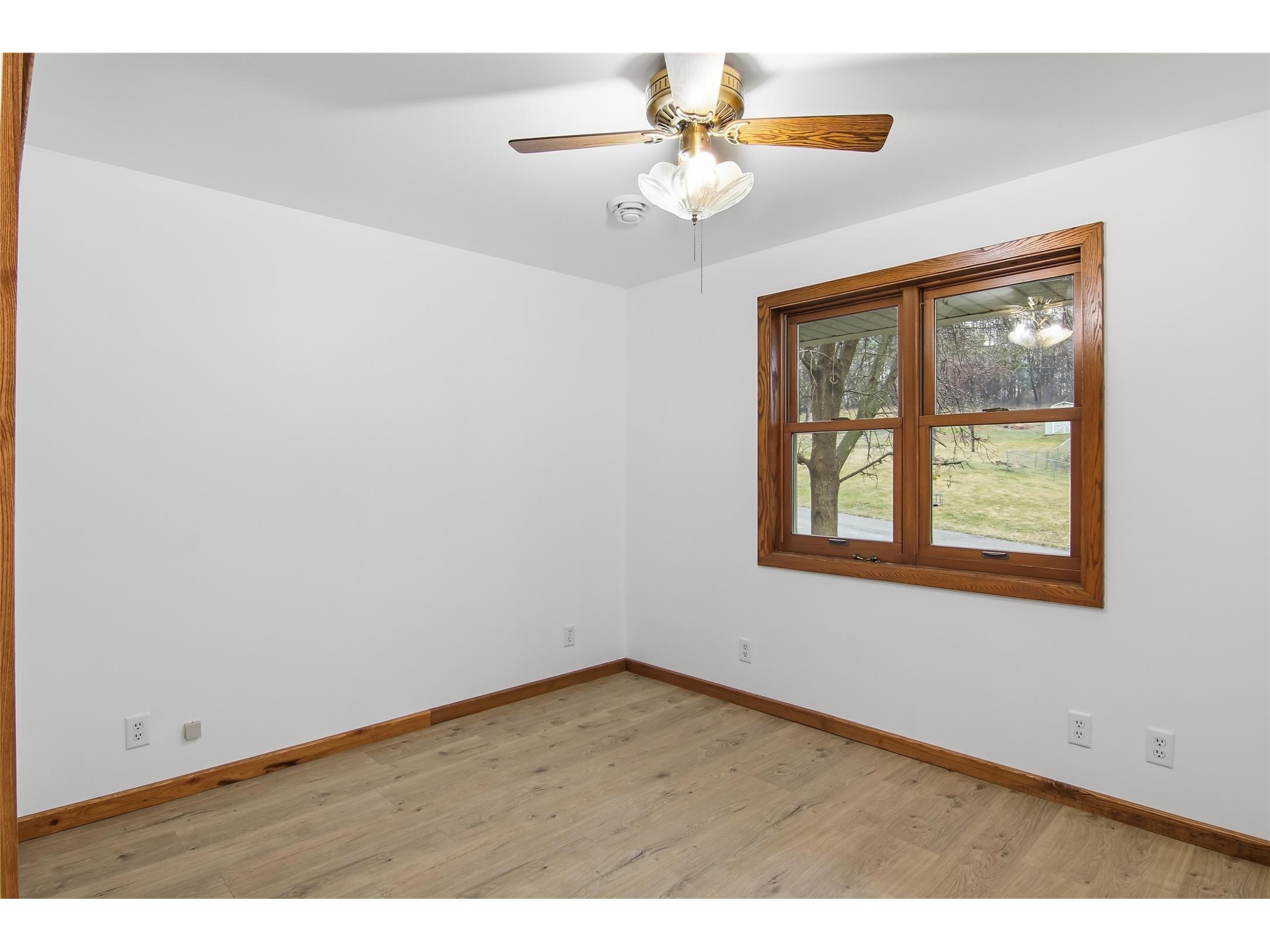 625 10th Avenue Bloomer WI 54724 1599484 image20