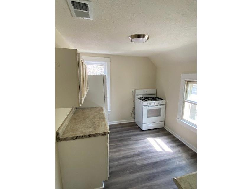 625 N Barstow Street #1-2 Eau Claire WI 54703 1598011 image10