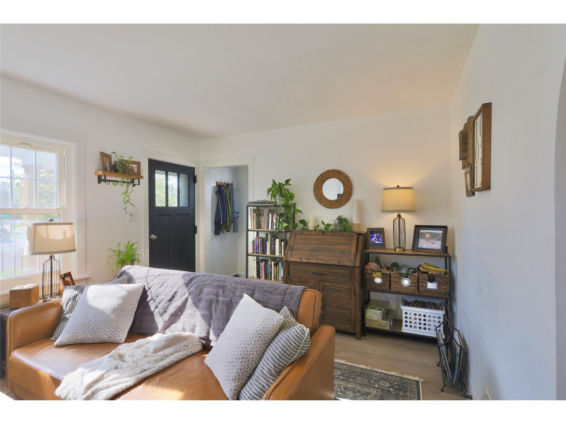 625 N Dewey Street Eau Claire WI 54703 1602197 image17