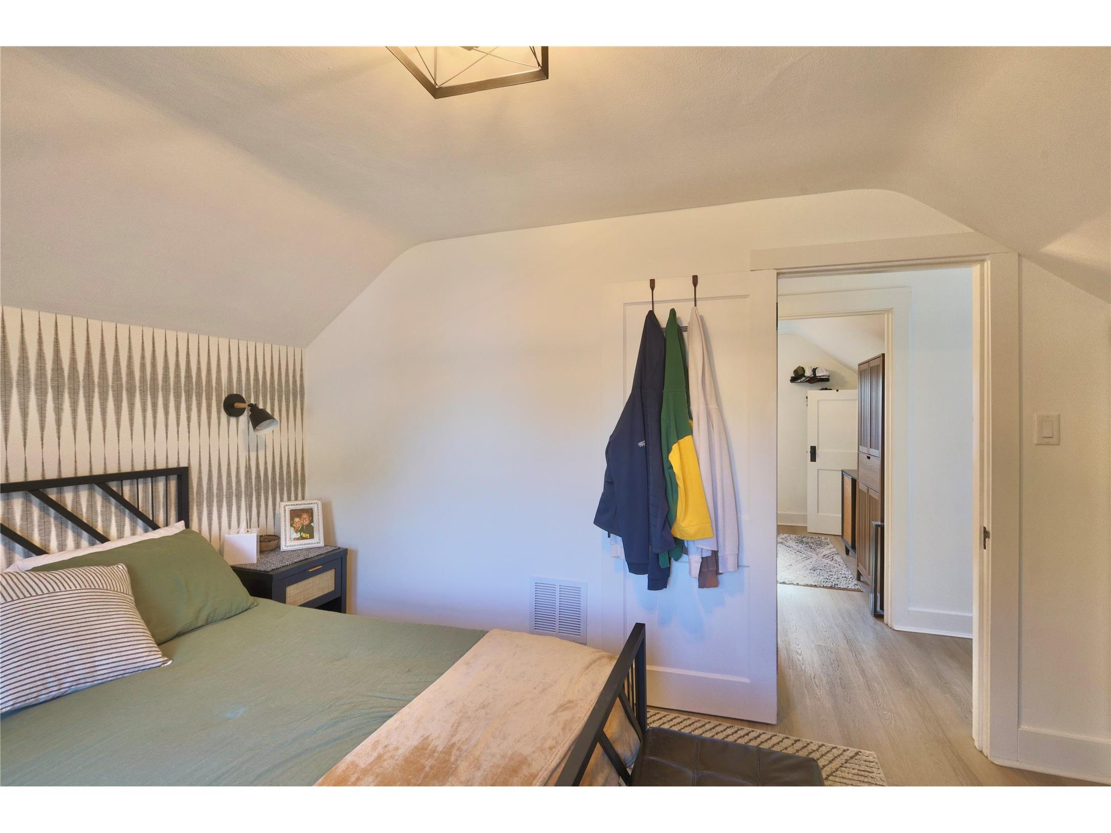 625 N Dewey Street Eau Claire WI 54703 1602197 image21