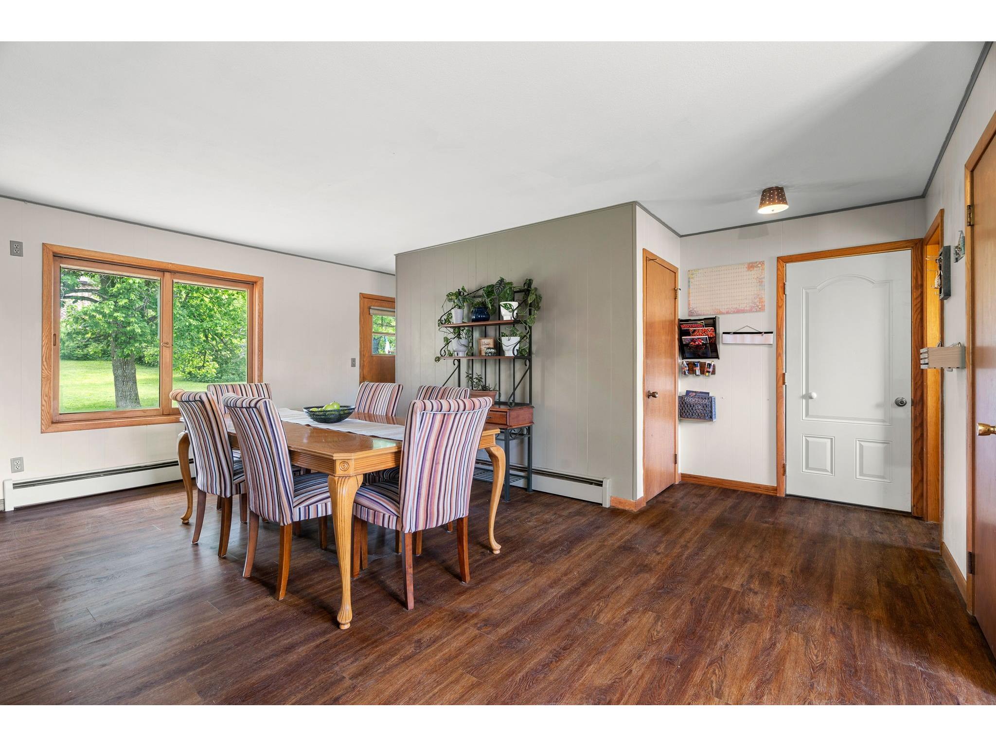 628 E Wisconsin Avenue Barron WI 54812 1602277 image10