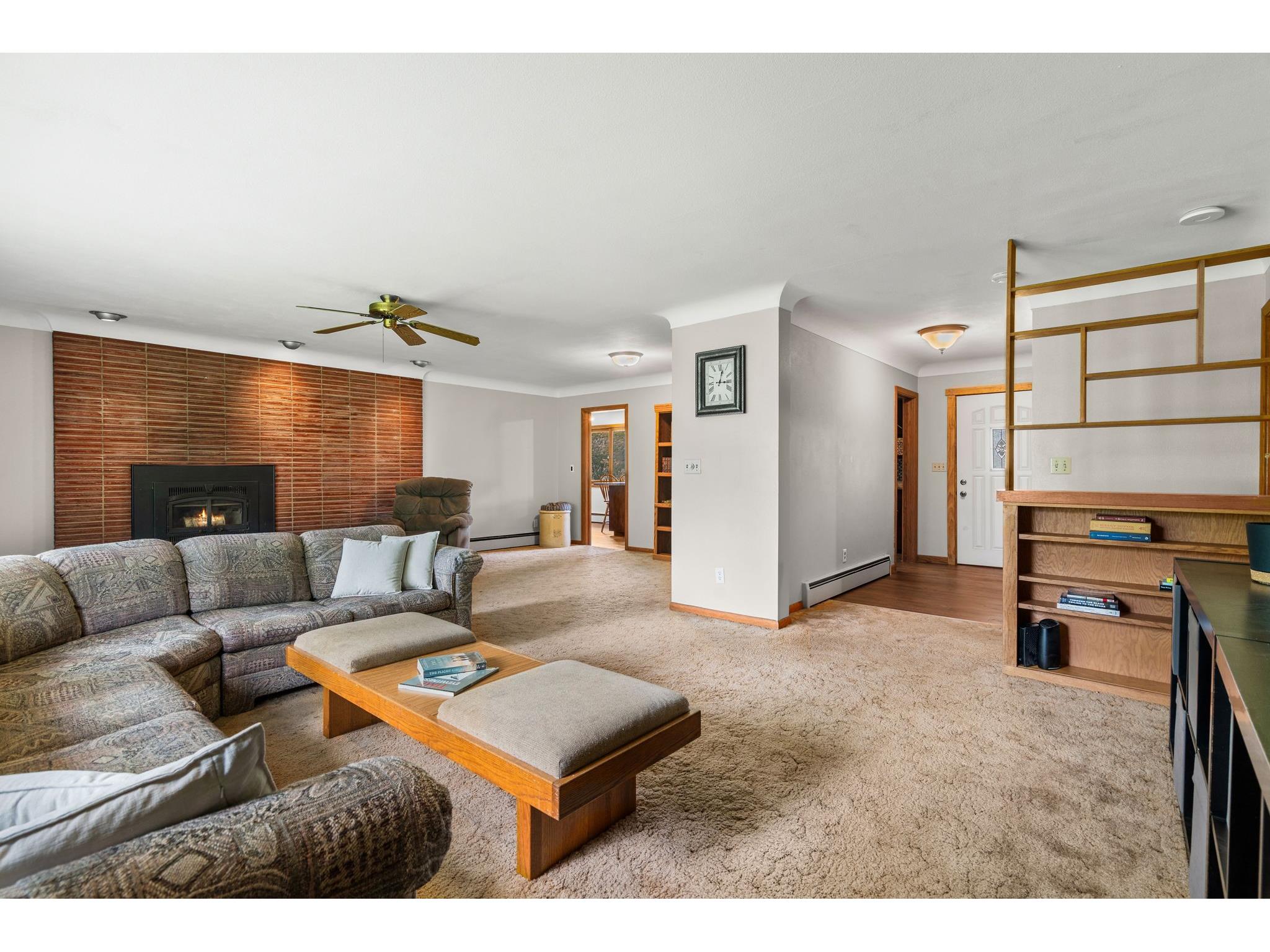628 E Wisconsin Avenue Barron WI 54812 1602277 image12