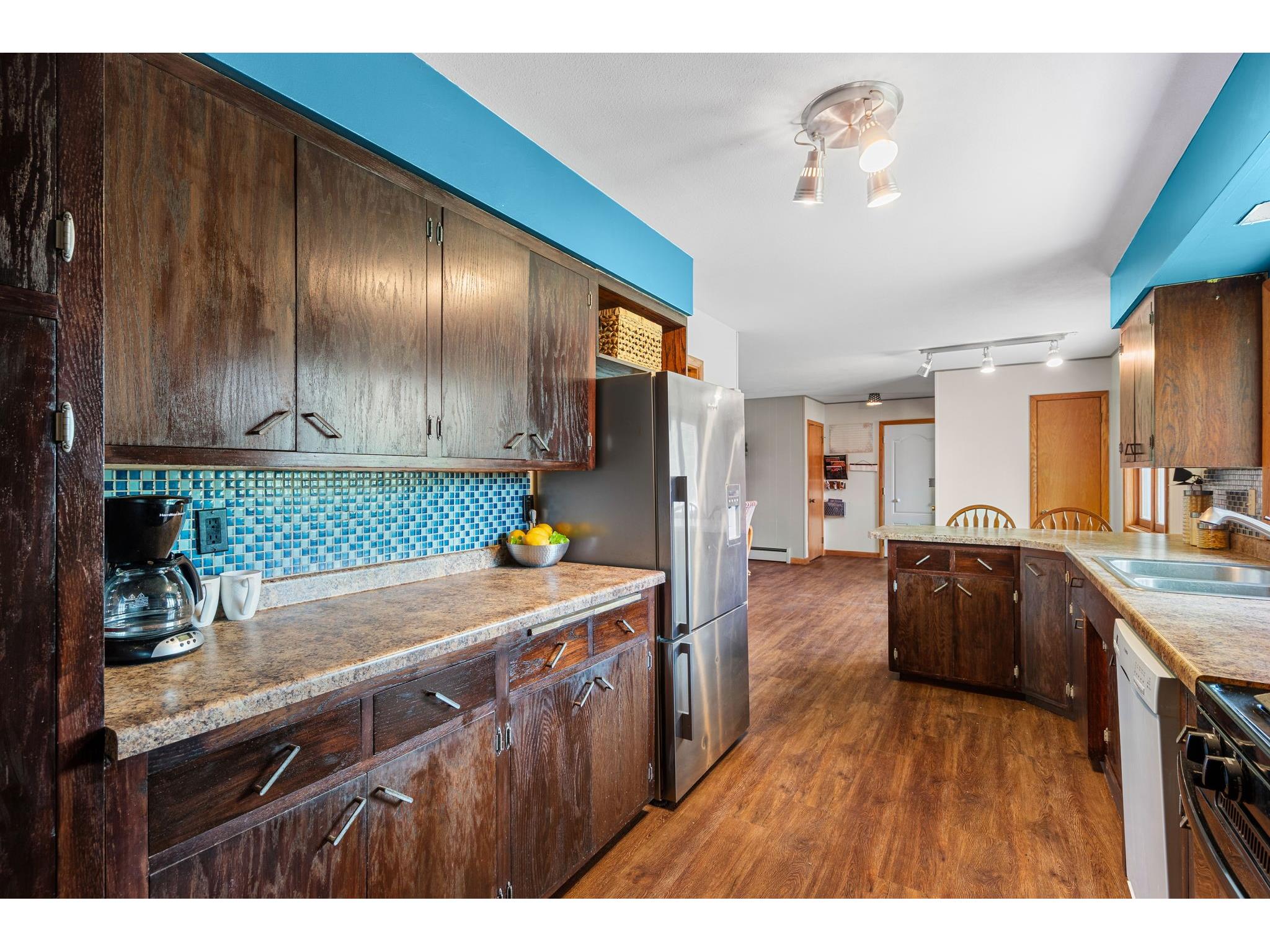 628 E Wisconsin Avenue Barron WI 54812 1602277 image4