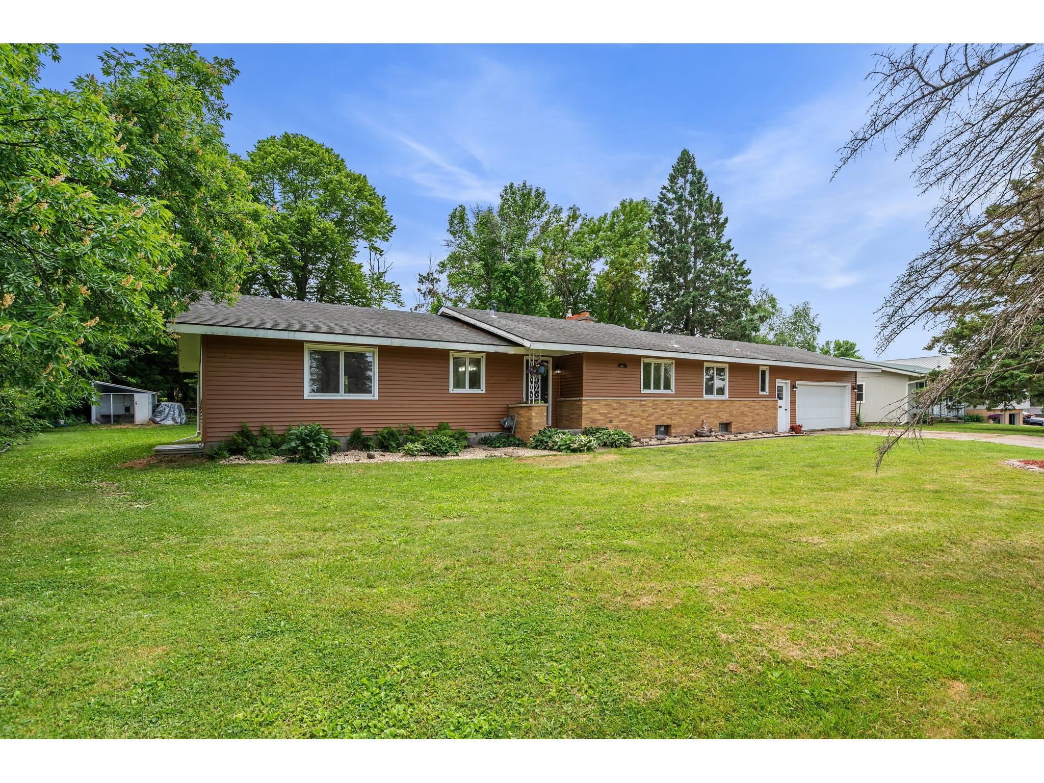 628 E Wisconsin Avenue Barron WI 54812 1602277 image41