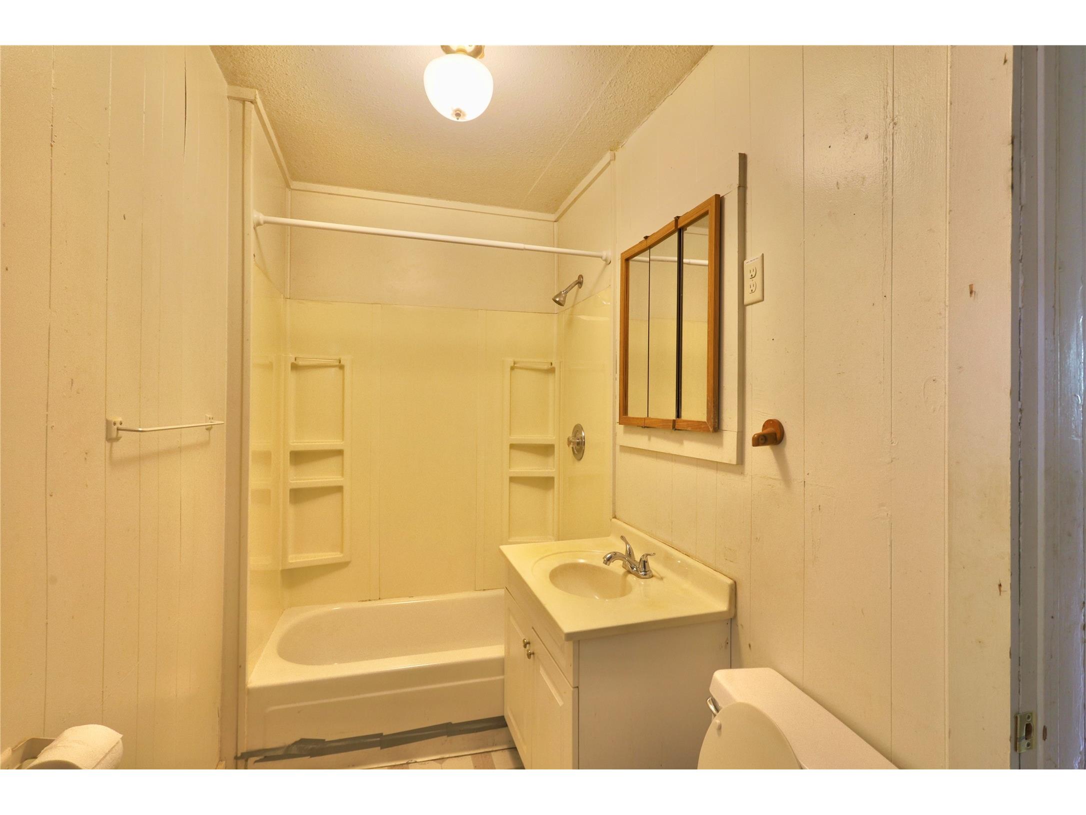 628 Germania Street #1-3 Eau Claire WI 54703 1600760 image15