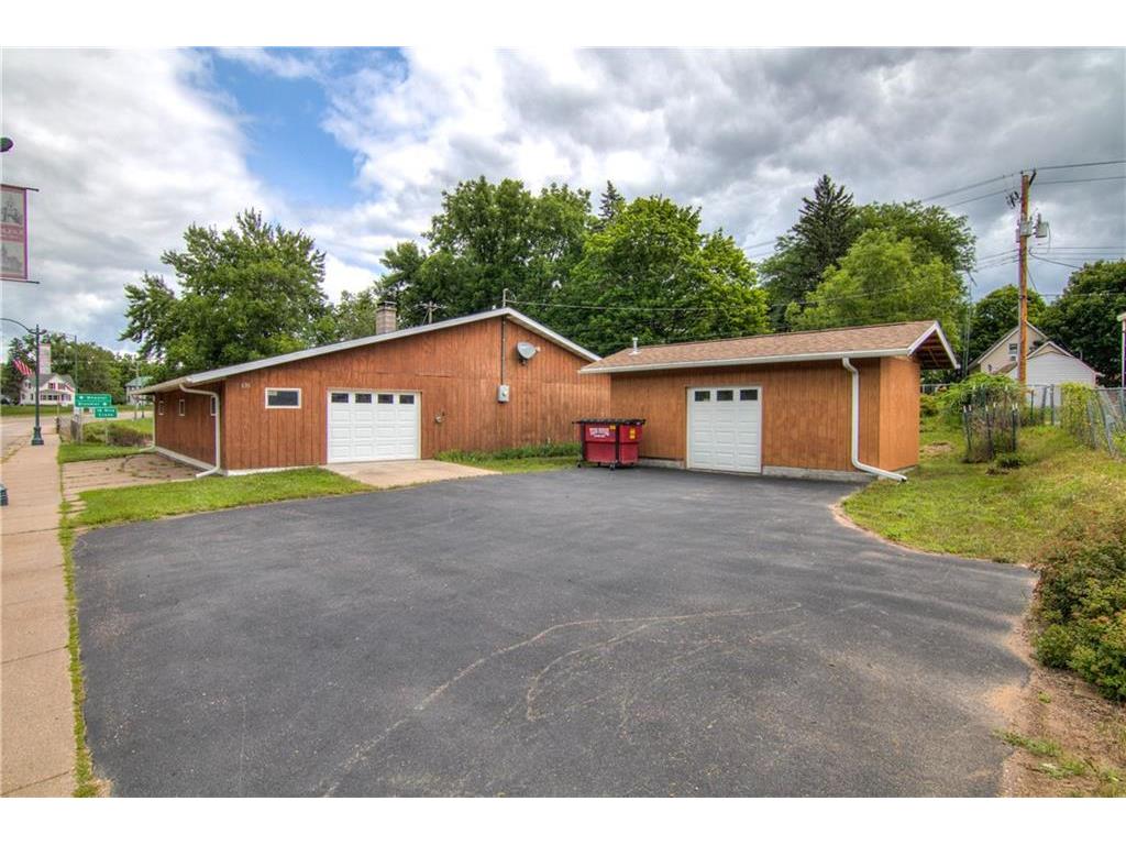 630 Main Street Colfax WI 54730 1575145 image1