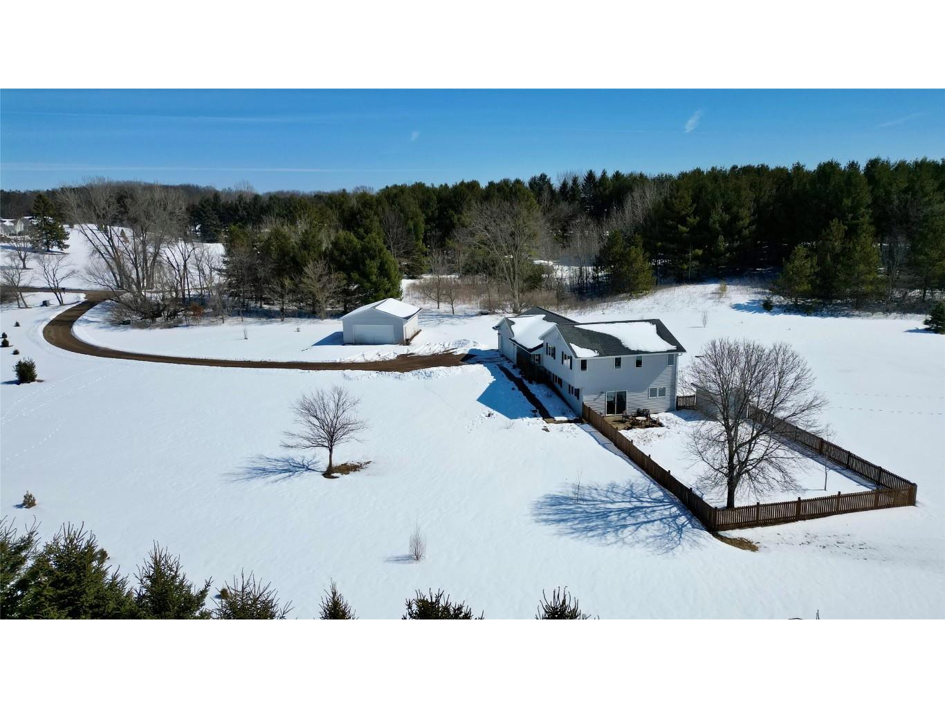 6323 17th Avenue Eau Claire WI 54703 1599732 image4