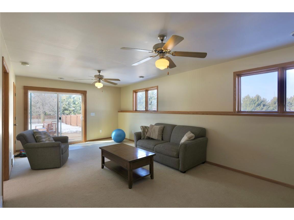 6323 17th Avenue Eau Claire WI 54703 1599732 image41