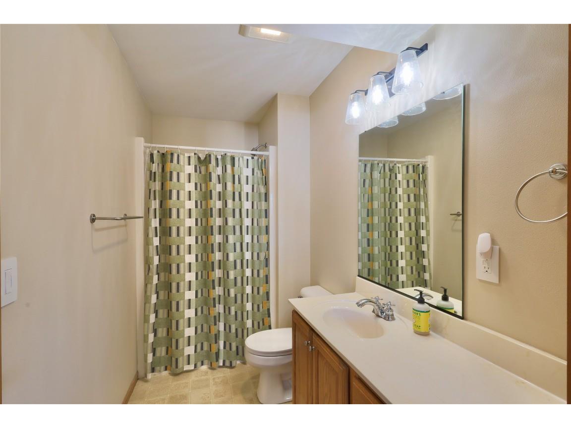 6323 17th Avenue Eau Claire WI 54703 1599732 image43