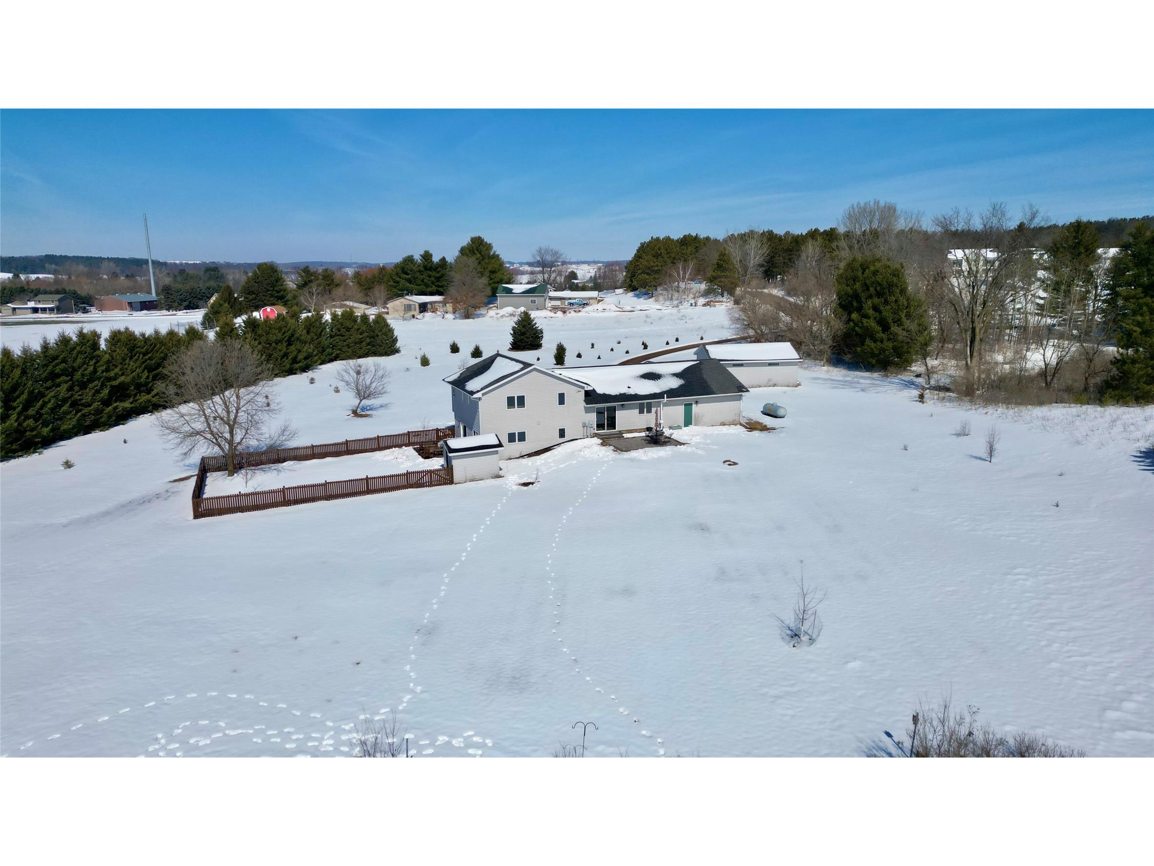 6323 17th Avenue Eau Claire WI 54703 1599732 image7
