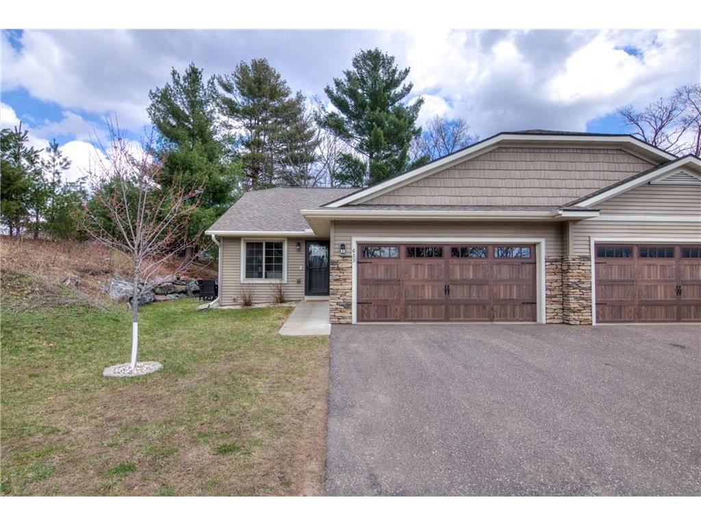633 Club View Lane Altoona WI 54720 1572510 image1