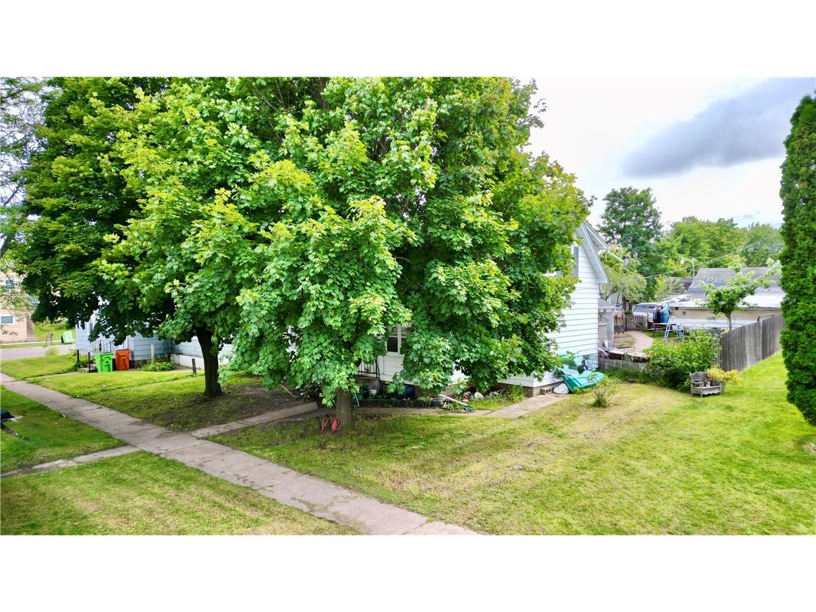 635 Centre Street #0 Eau Claire WI 54703 1595299 image3