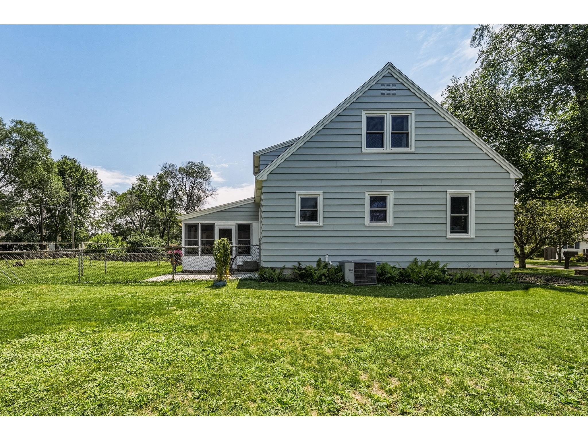 637 Harding Street Chippewa Falls WI 54729 1602864 image6