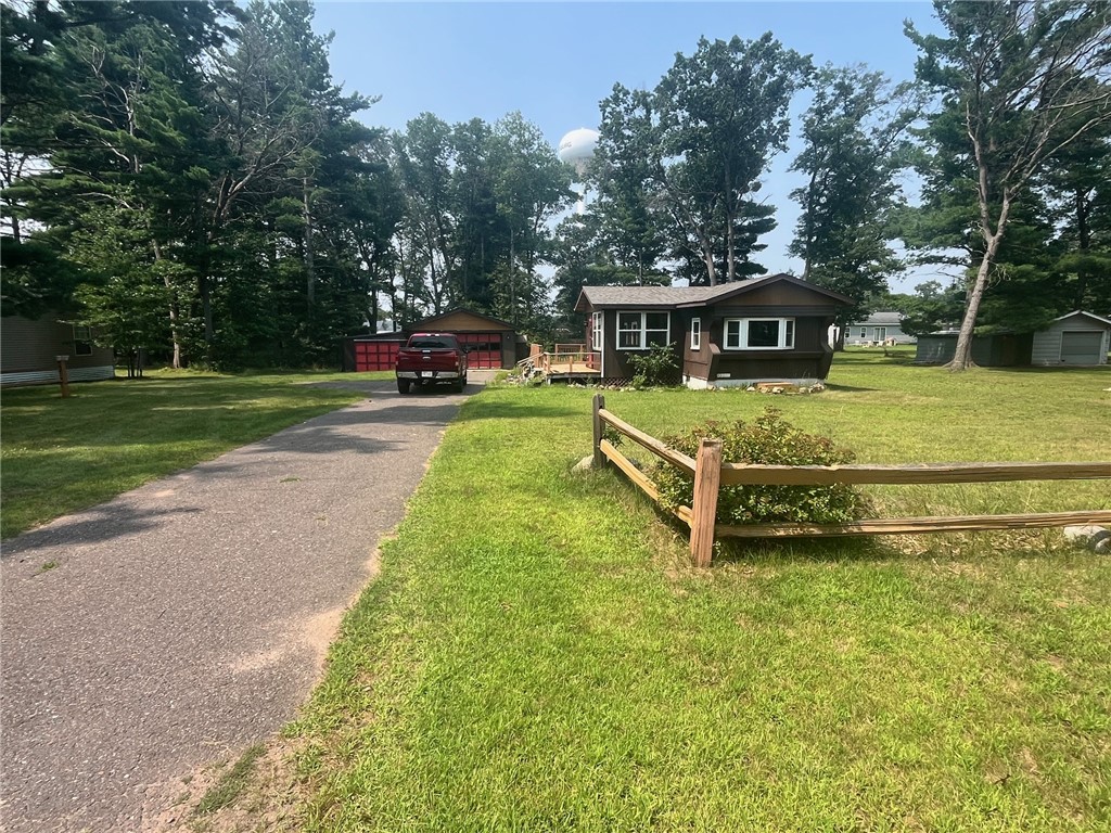 639 N Nelson Street Grantsburg WI 54840 1594294 image1