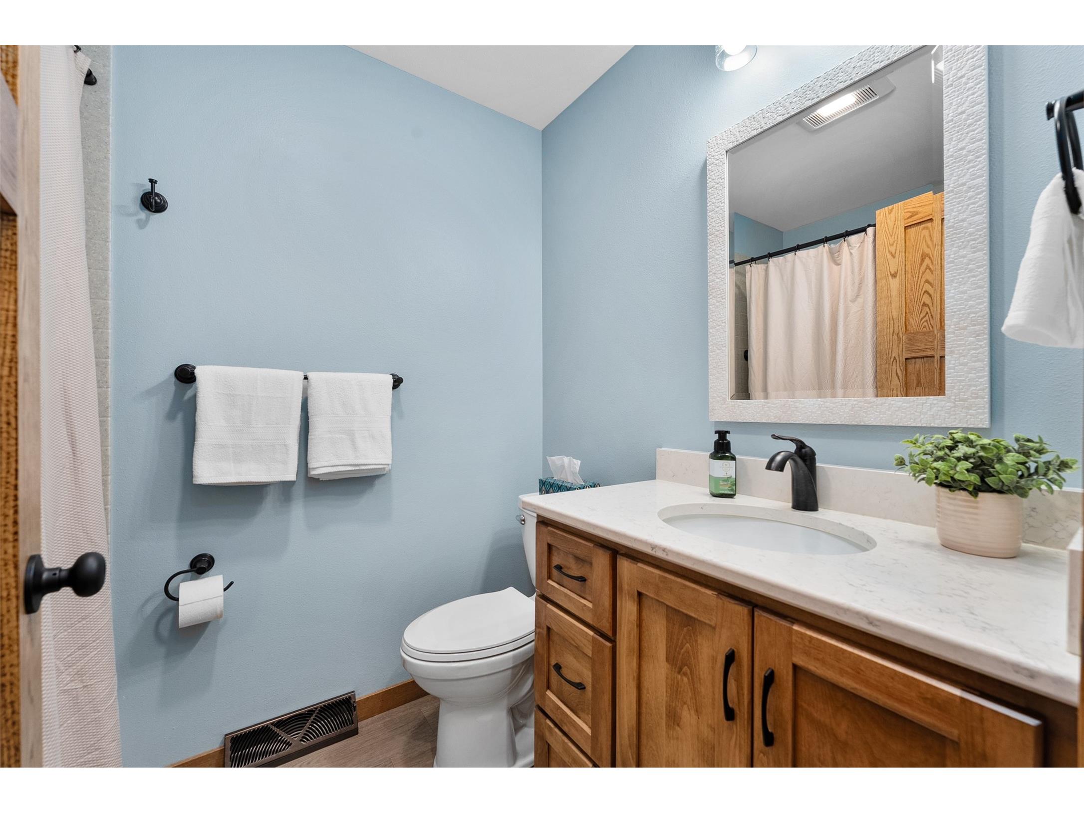 642 S 57th Avenue Eau Claire WI 54703 1600856 image17