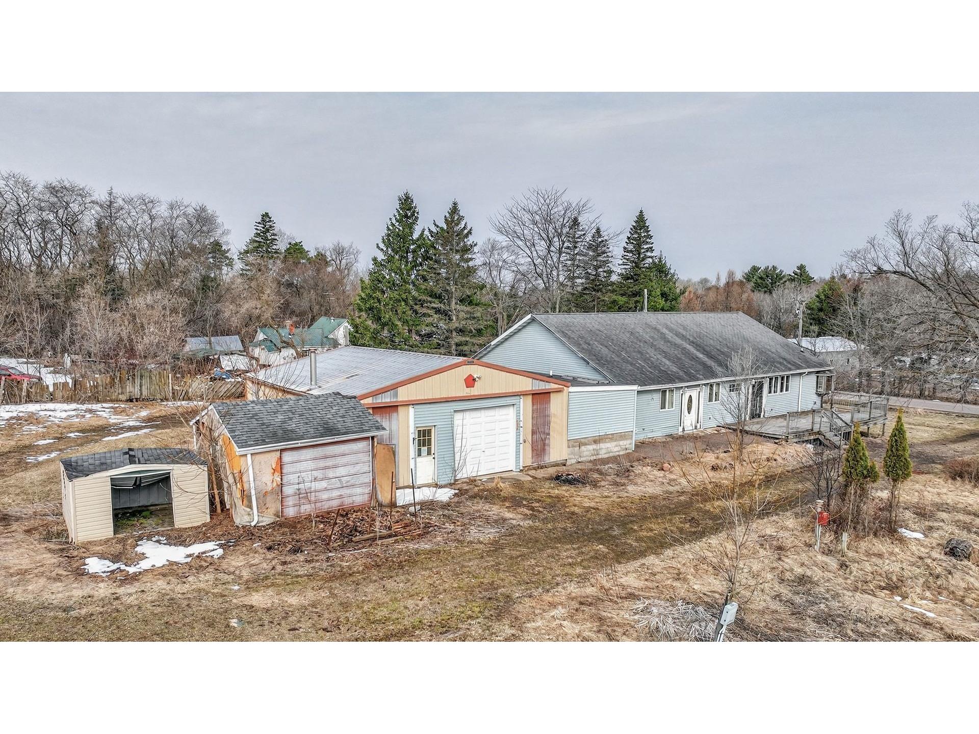 644 E Main Street Fairchild WI 54741 1599177 image20