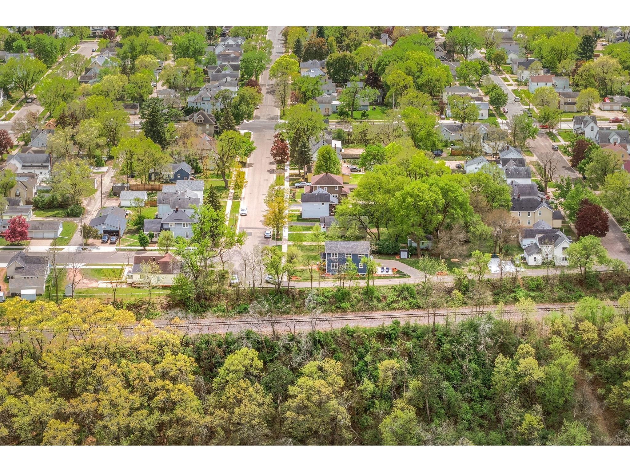 644 Putnam Street Eau Claire WI 54703 1600889 image46