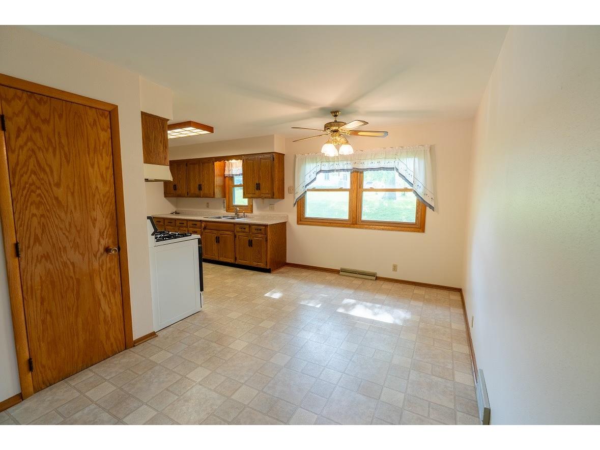 649 Oakwood Drive Durand WI 54736 1601289 image12