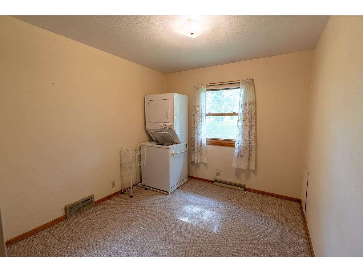 649 Oakwood Drive Durand WI 54736 1601289 image18