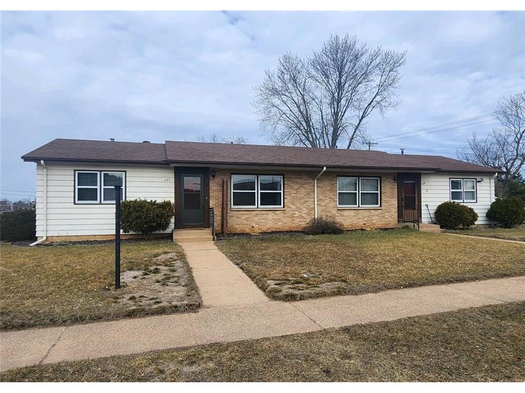 650-652 W Macarthur Avenue #1 & 2 Eau Claire WI 54701 1582674 image1
