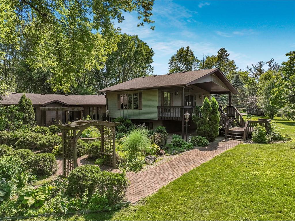 650 N Main Street Cadott WI 54727 - Yellow 1591346 image1