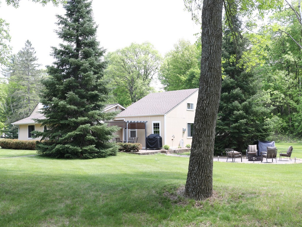 6541 Blue Heron Bay Drive #8 Siren WI 54872 - Clam 1592073 image1