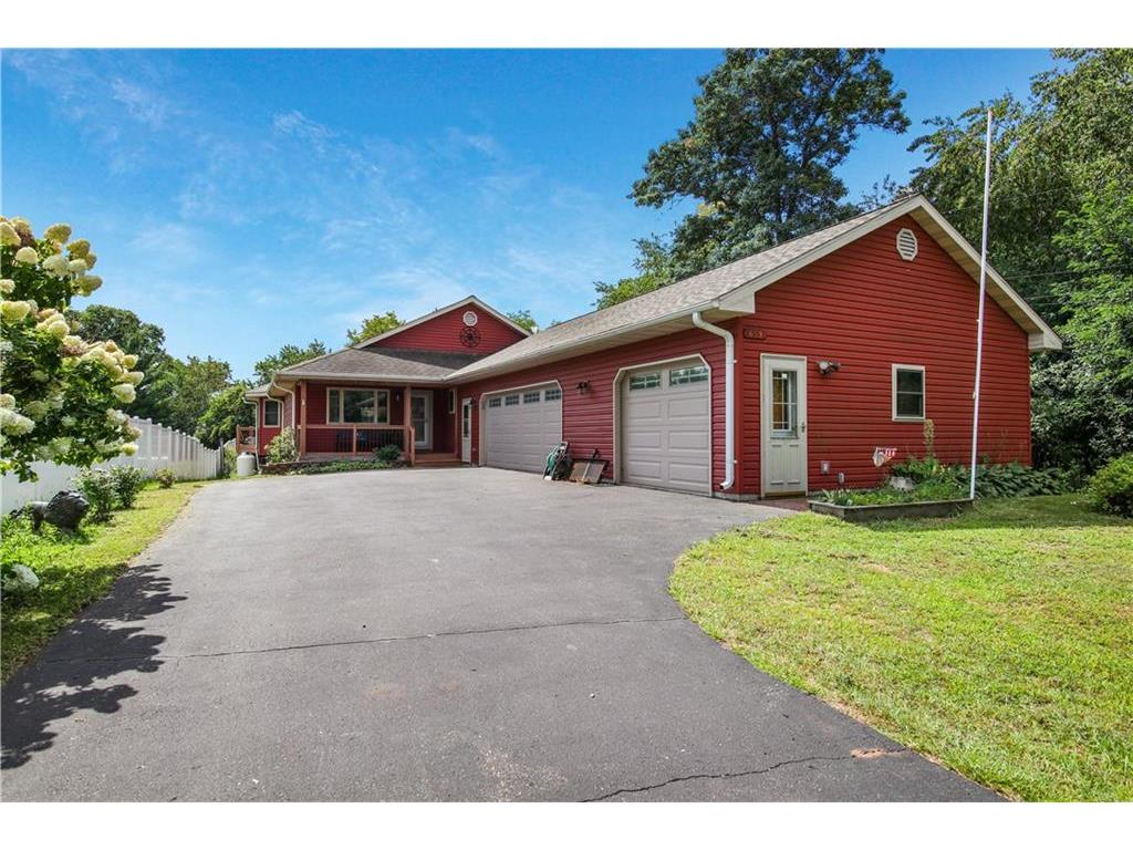 659 W Garden Street Chippewa Falls WI 54729 1576347 image1