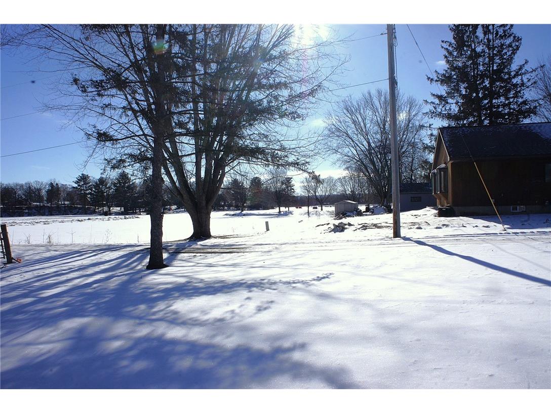668 N Eau Claire Street Mondovi WI 54755 - Mirror Lake 1598107 image2