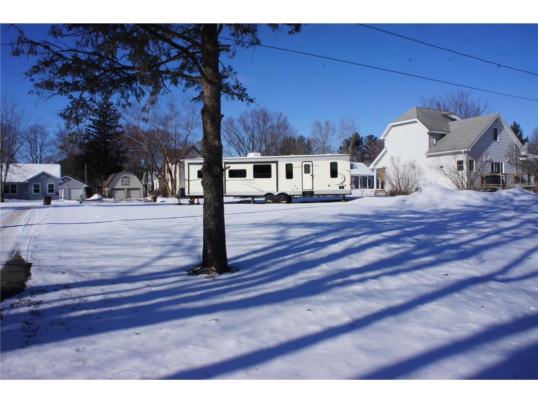 668 N Eau Claire Street Mondovi WI 54755 - Mirror Lake 1598107 image7