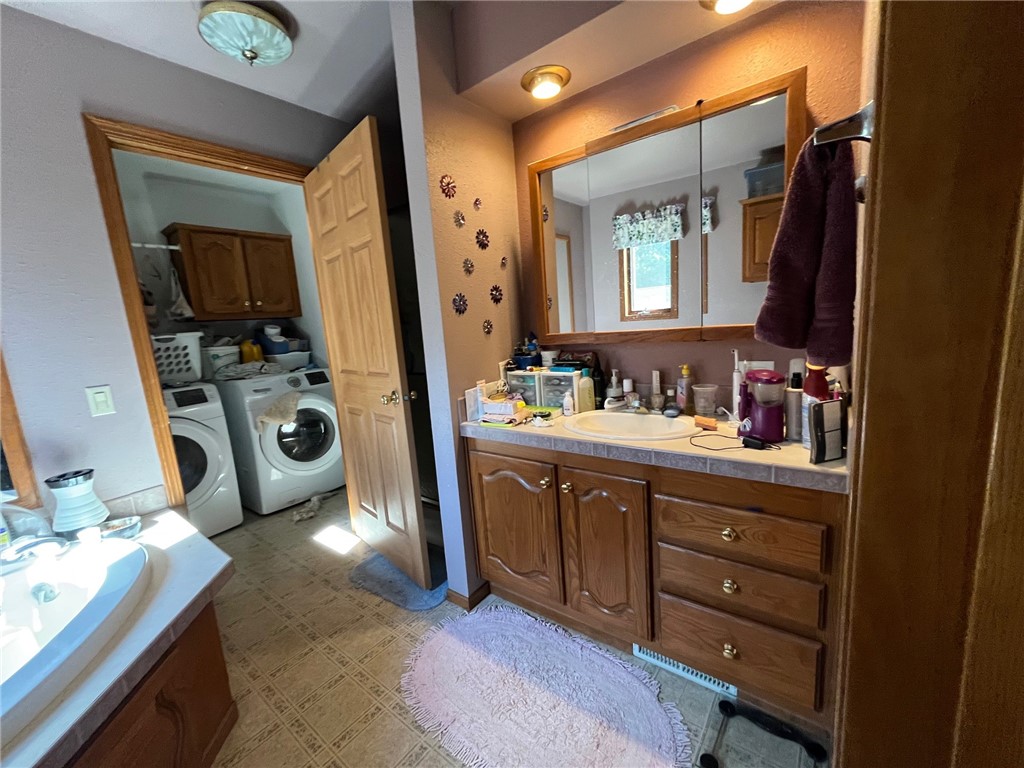 67 60th Avenue Clayton WI 54004 1595222 image23