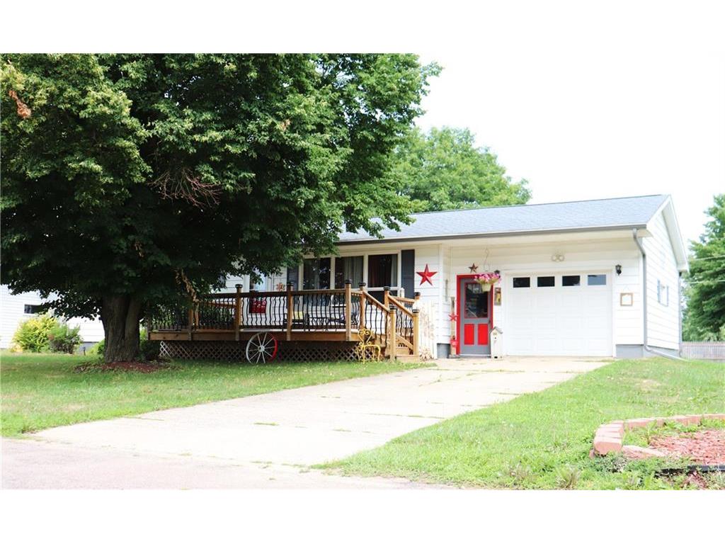 674 E Maple Street Blair WI 54616 1572020 image1